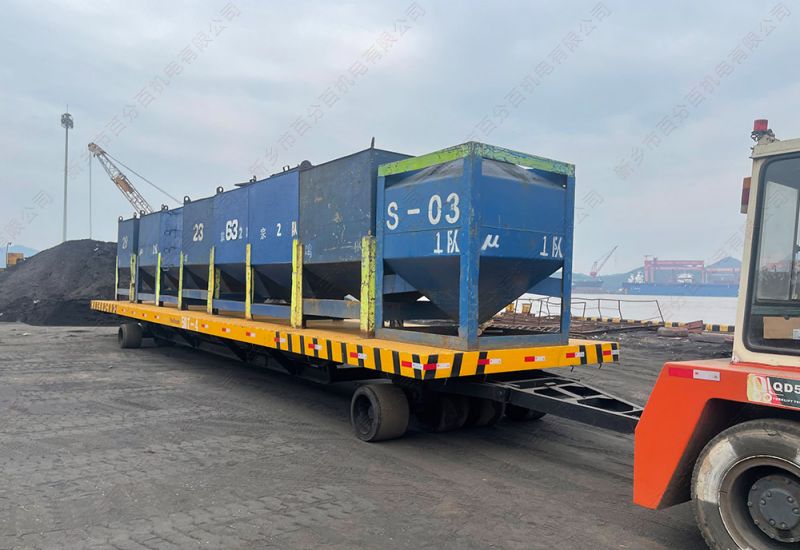50噸膠輪無(wú)軌平板車